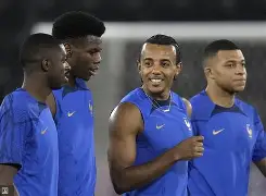 格列兹曼进球助阵，马竞逆袭晋级(格列兹曼破门 马竞22遭莱万特绝平)