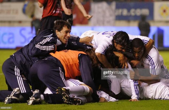 包含汉堡球员伤病频发，恐影响后期赛程的词条