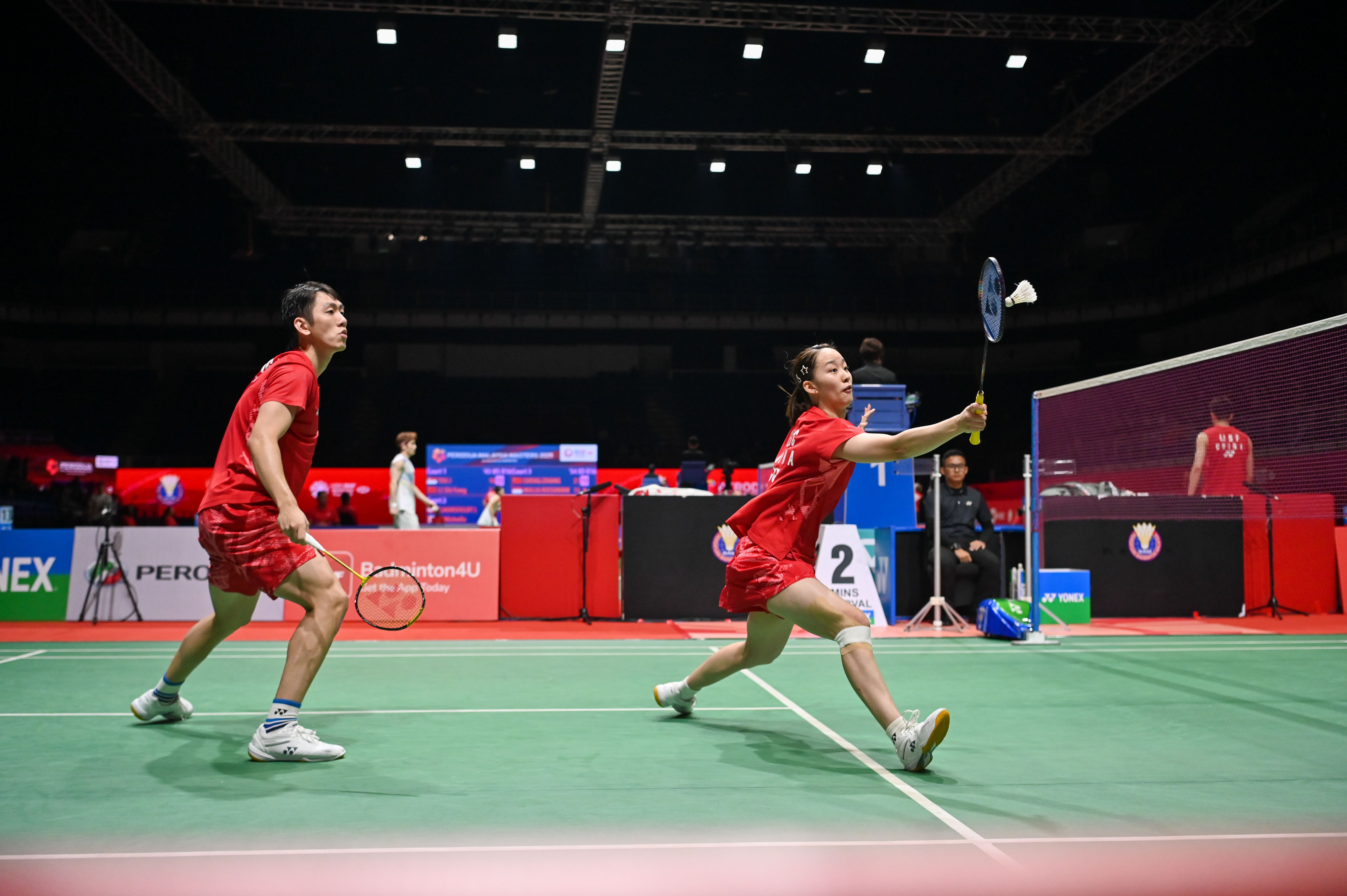 关于马来西亚队员在比赛中展现出色表现，赢得决胜球的信息